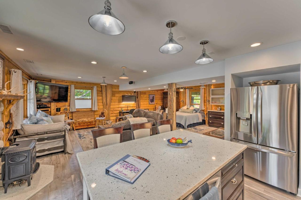 Cozy Wisconsin Studio, 11 Mi to Lake Geneva! Burlington Esterno foto